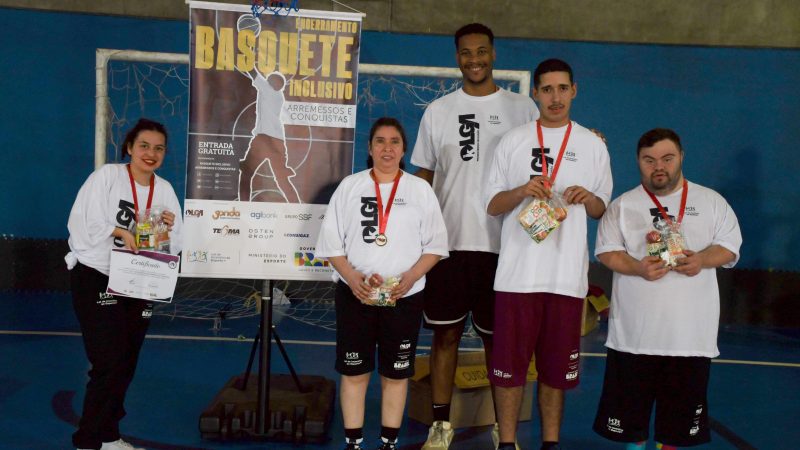 54777119876_f7e2e1ab50_o (1)